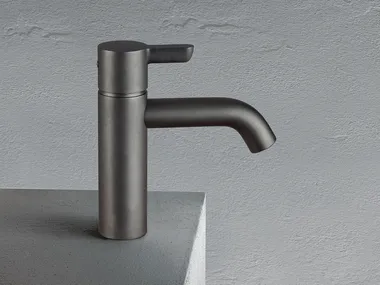 h_icona-classic-washbasin-mixer-fantini-rubinetti-541307-relfc160cbb.jpg